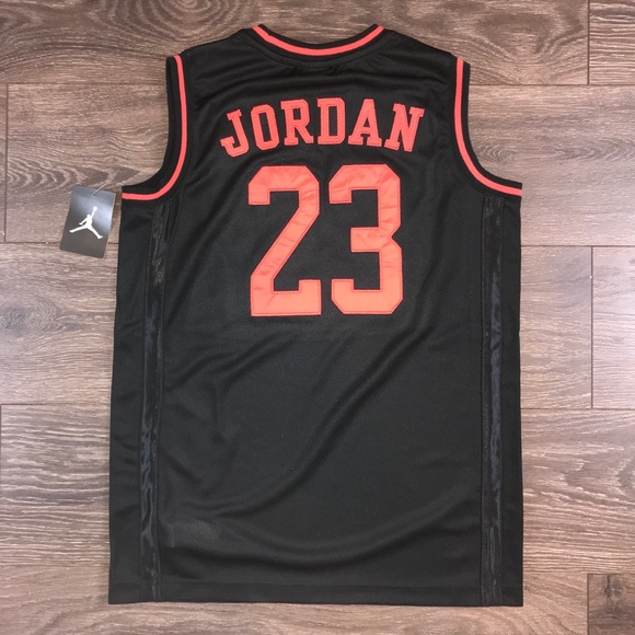 Nike Air Jordan #23 Jumpman Boy’s Activewear Black & Red Basketball Jersey Sz XL - Picture 7 of 8